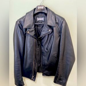 Schott 503 waxy cowhide size M very gently used